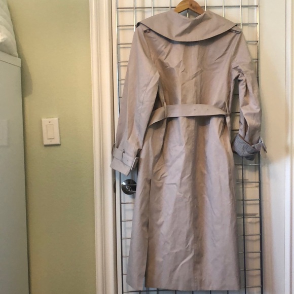 Marron edition beige trench coat - Picture 4 of 6